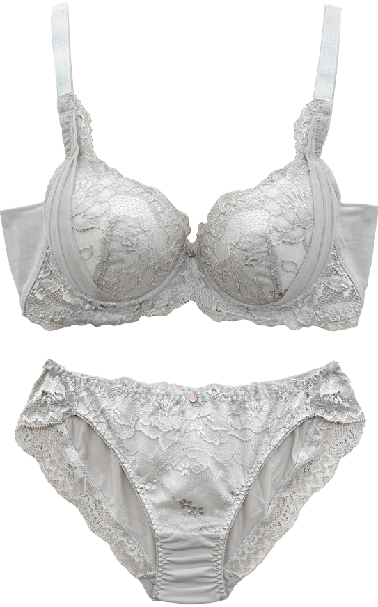 bra & shorts set 3,600yen